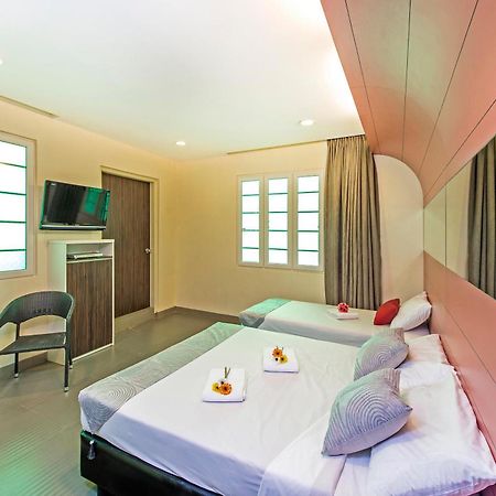 Hotel 81 Rochor Singapore Exterior photo