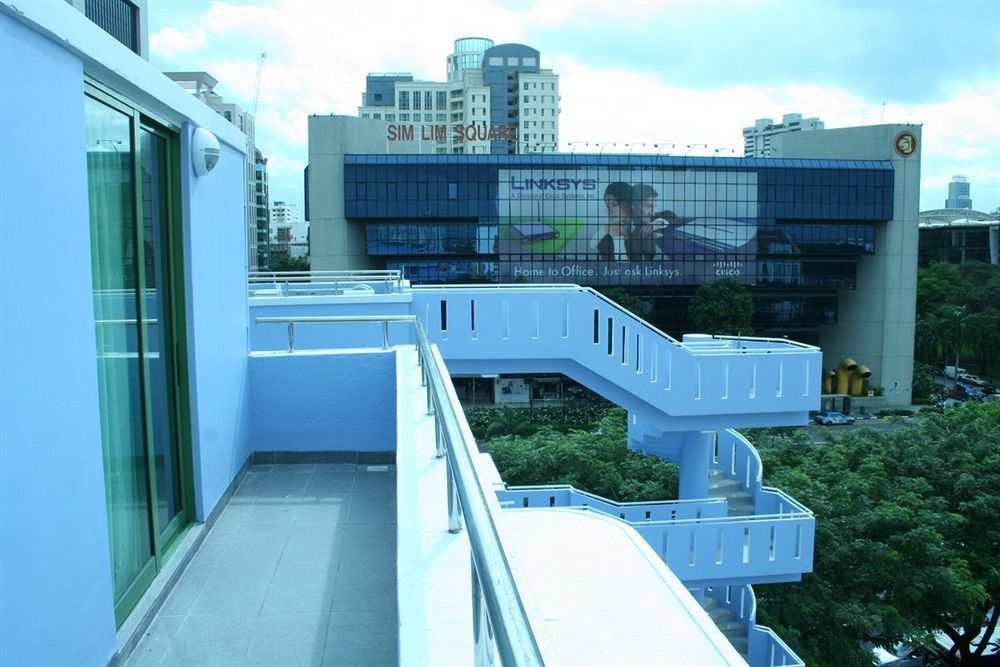 Hotel 81 Rochor Singapore Exterior photo